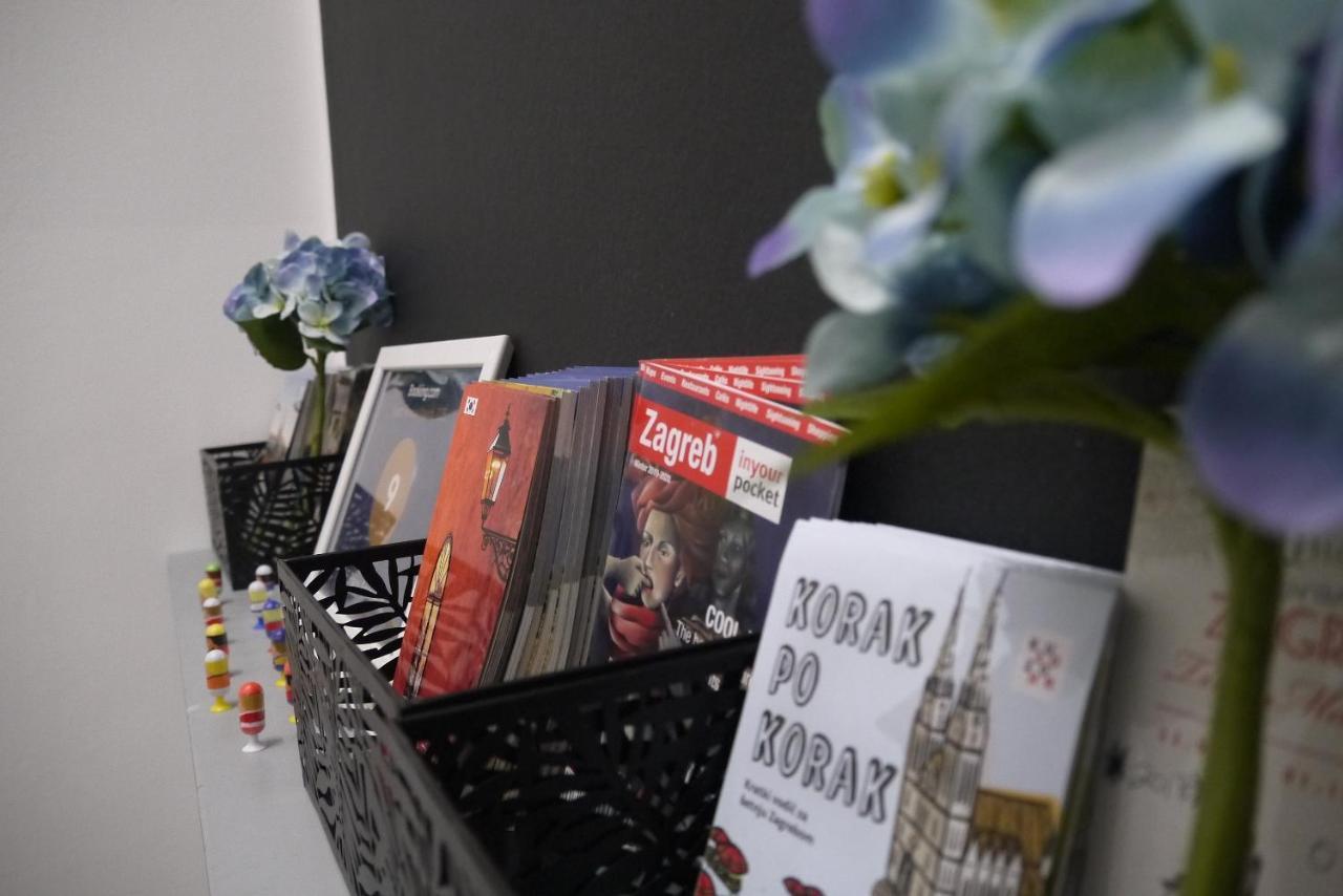 The Place Apartments Hebrangova Zagreb Luaran gambar